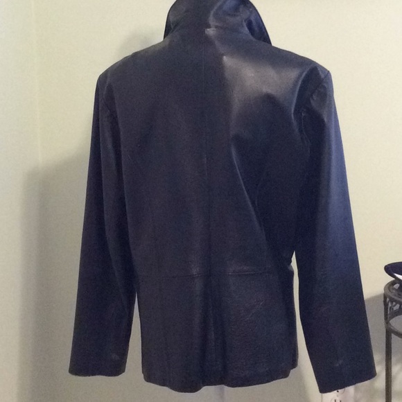 ‼️PRICE ⬇️❤️EUC Wilson’s black leather jacket - Picture 6 of 8